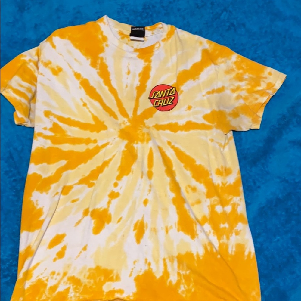 Santa cruz t-shirt. Worn no damage.